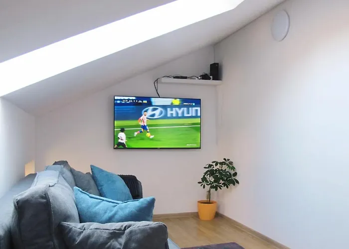 아파트 Ivna 풀라